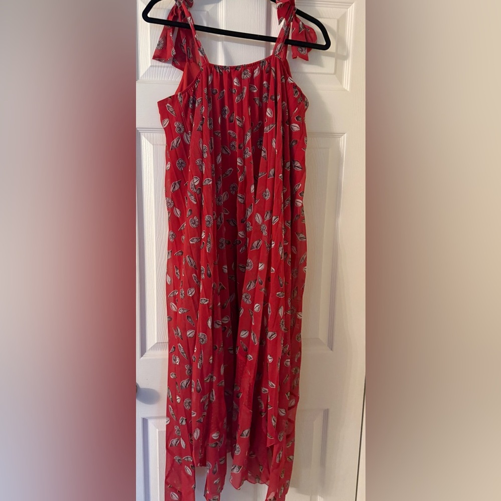 Red Leaf Print Scarf